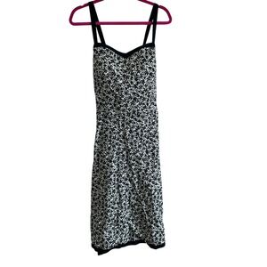 Dressbarn Dress 16 Floral Print Black White Sleeveless‎ Casual Sun Sundress